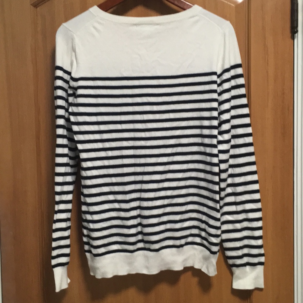 Banana Republic striped sweater - Picture 4 of 4